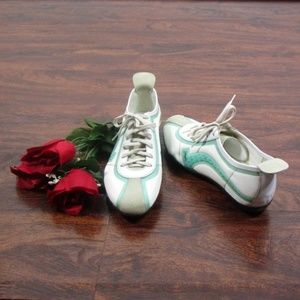 Salvatore Ferragamo White & Green Sneakers Size 9N